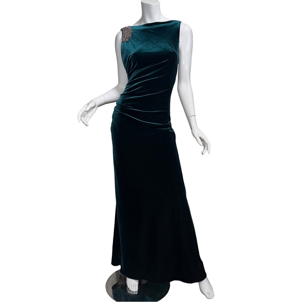 Rickie Freeman for Teri Jon Green Velvet Gown Holiday Cocktail Party Dress Gala